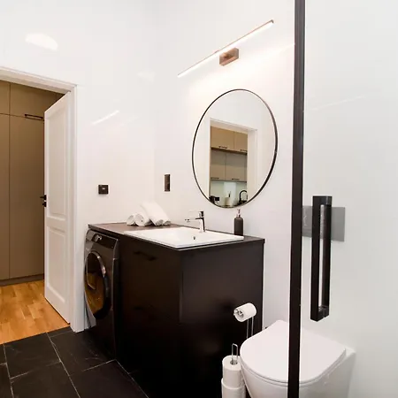 Lagom Apartment *
